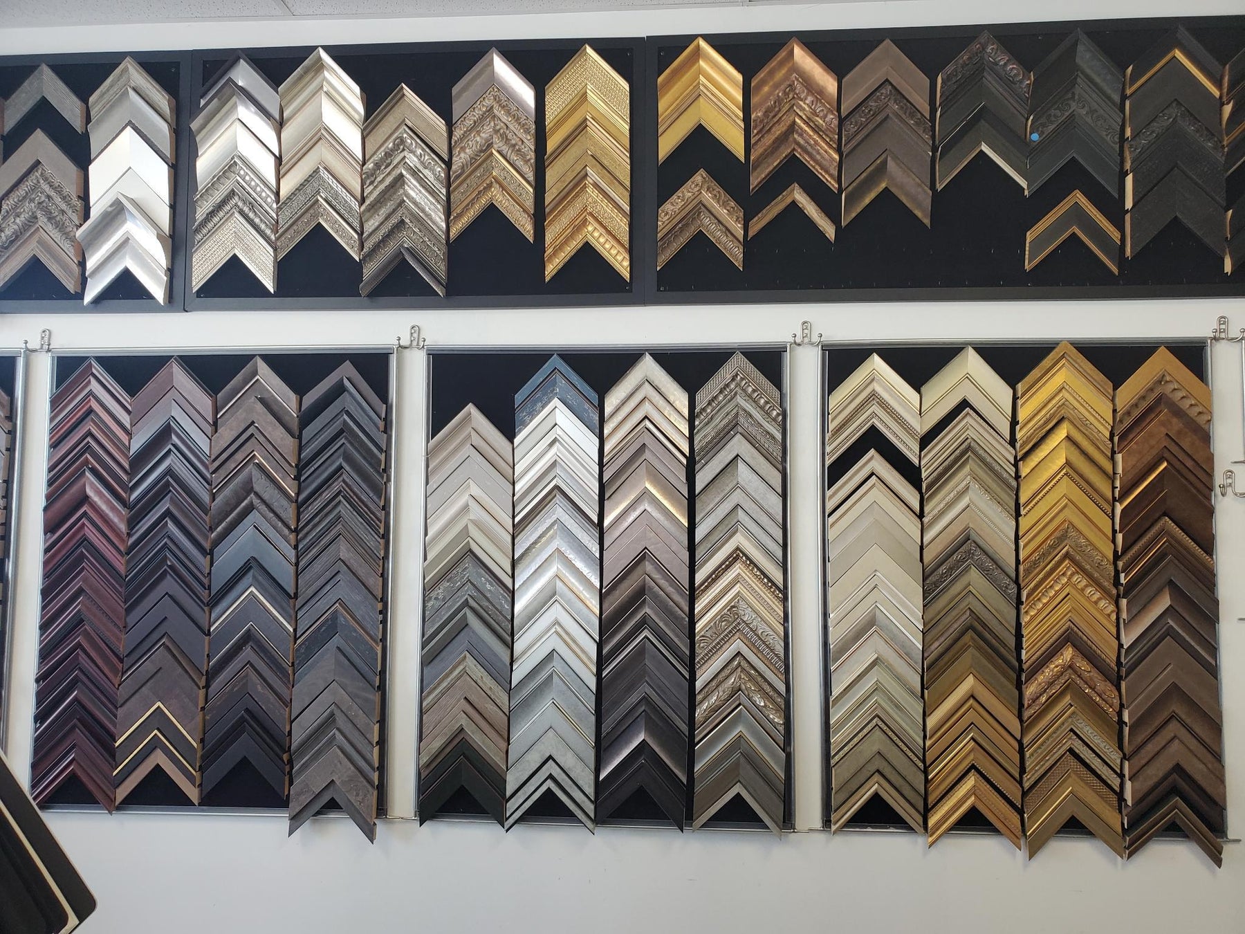 We offer a variety of custom picture frames